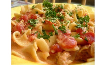 Pasta with Sausage, Tomatoes and Cream